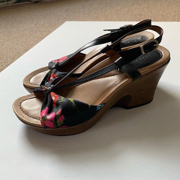 Dansko clogs - Picture 3 of 5